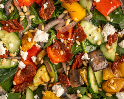 Salad Tray (Serves 4-6)